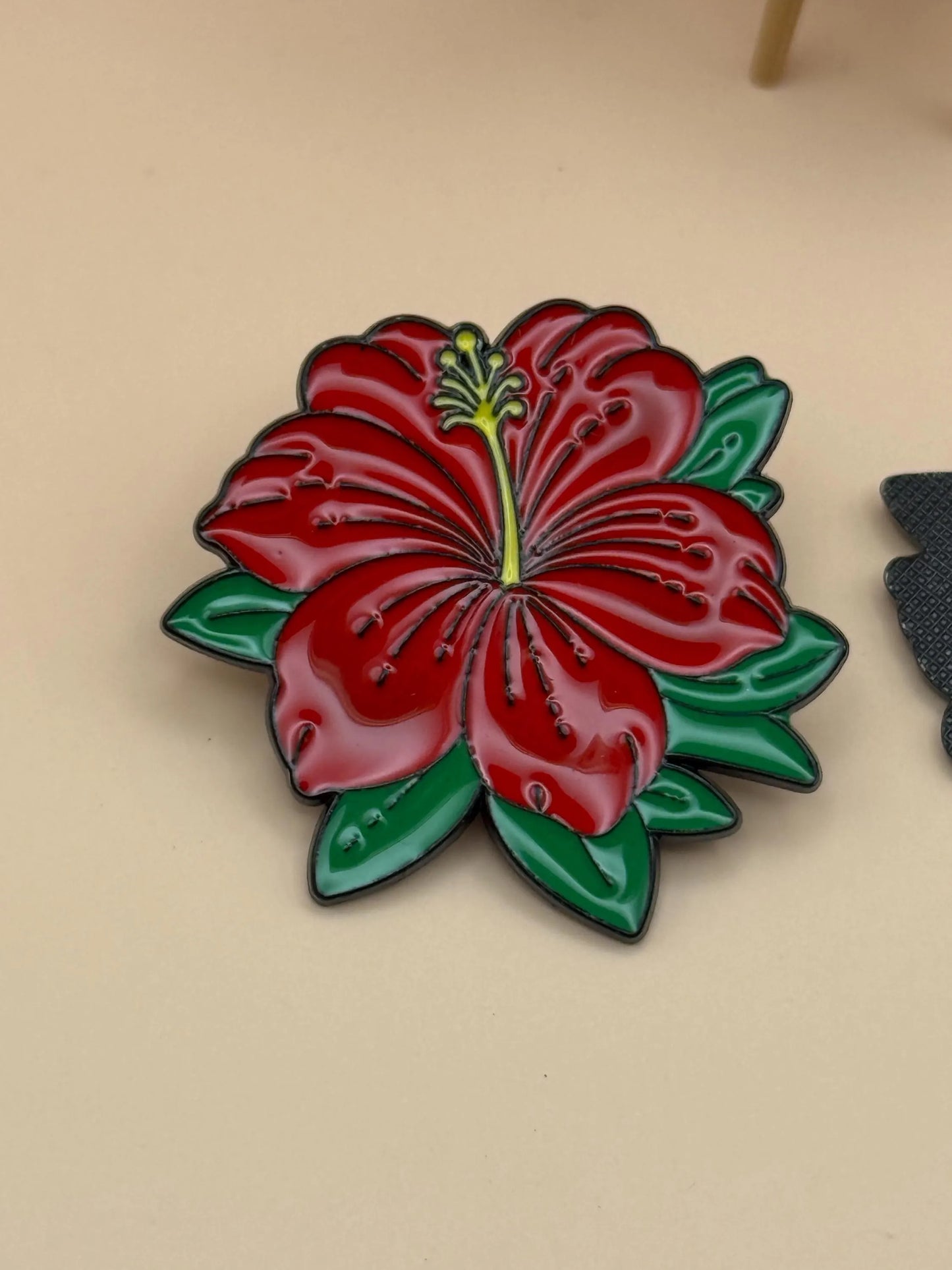 Thespesia Pin Puerto Rico Grandiflora/ Brooch flower