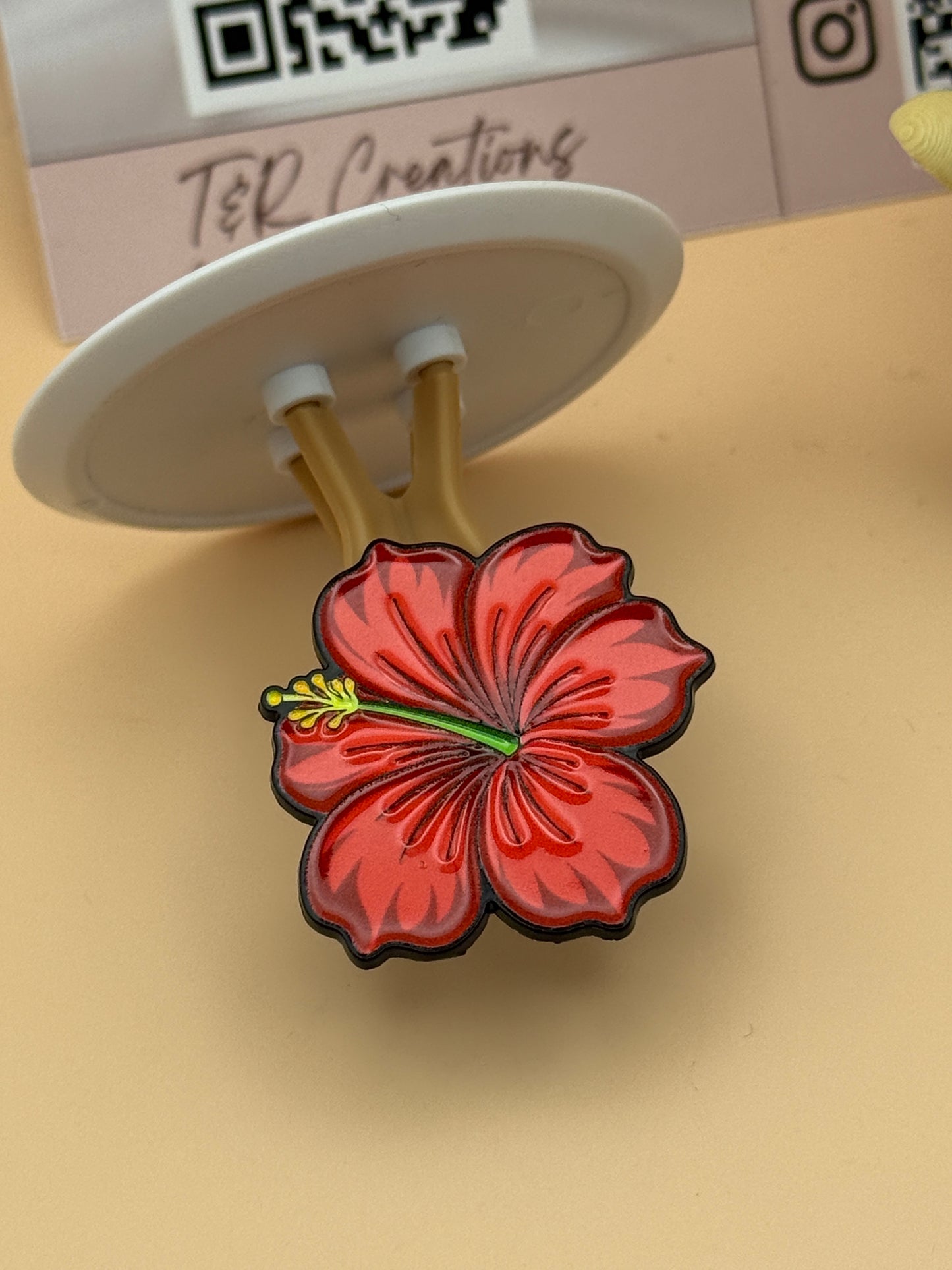 Flower Pin Puerto Rican Grandiflora/ Brooch flower