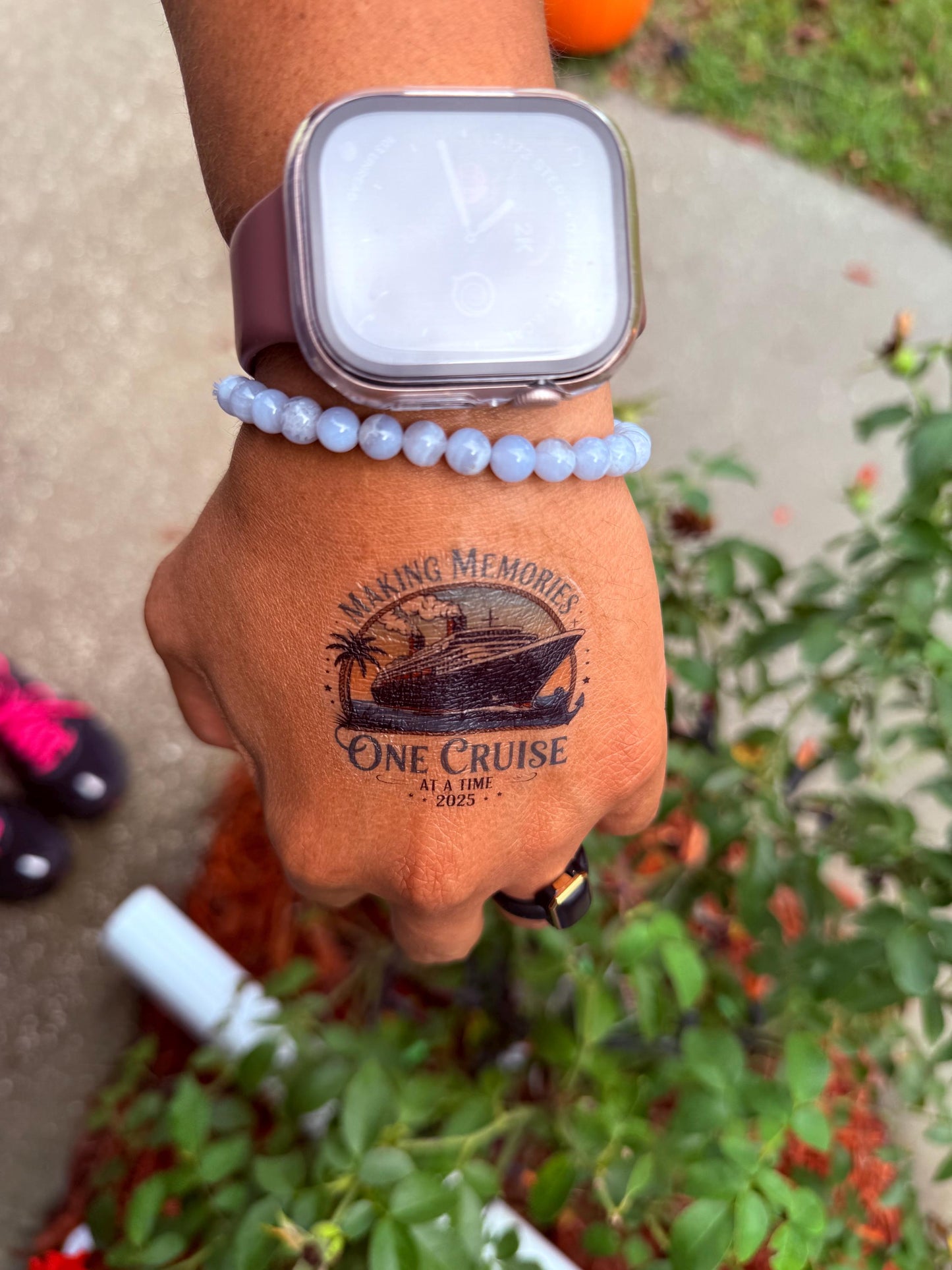 Cruise temporary tattoo. One cruise at the time. Family Memories.