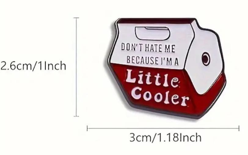 Cute Cartoon Fridge Enamel Pin – Funny Red Mini Refrigerator Brooch for Backpack, Jacket & Hat
