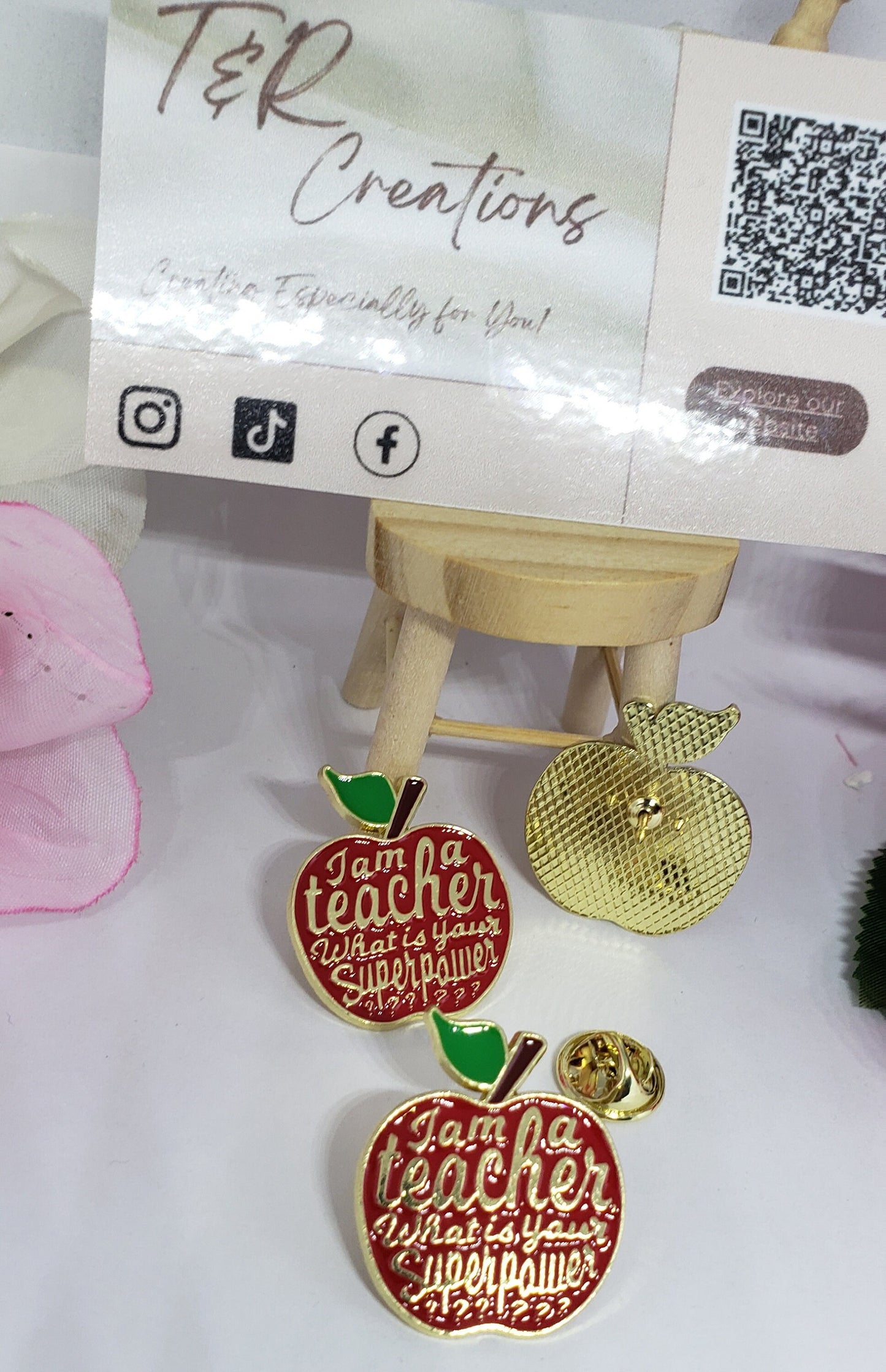 Teacher Superpower Apple red Enamel Pin - Handmade Teacher Gift